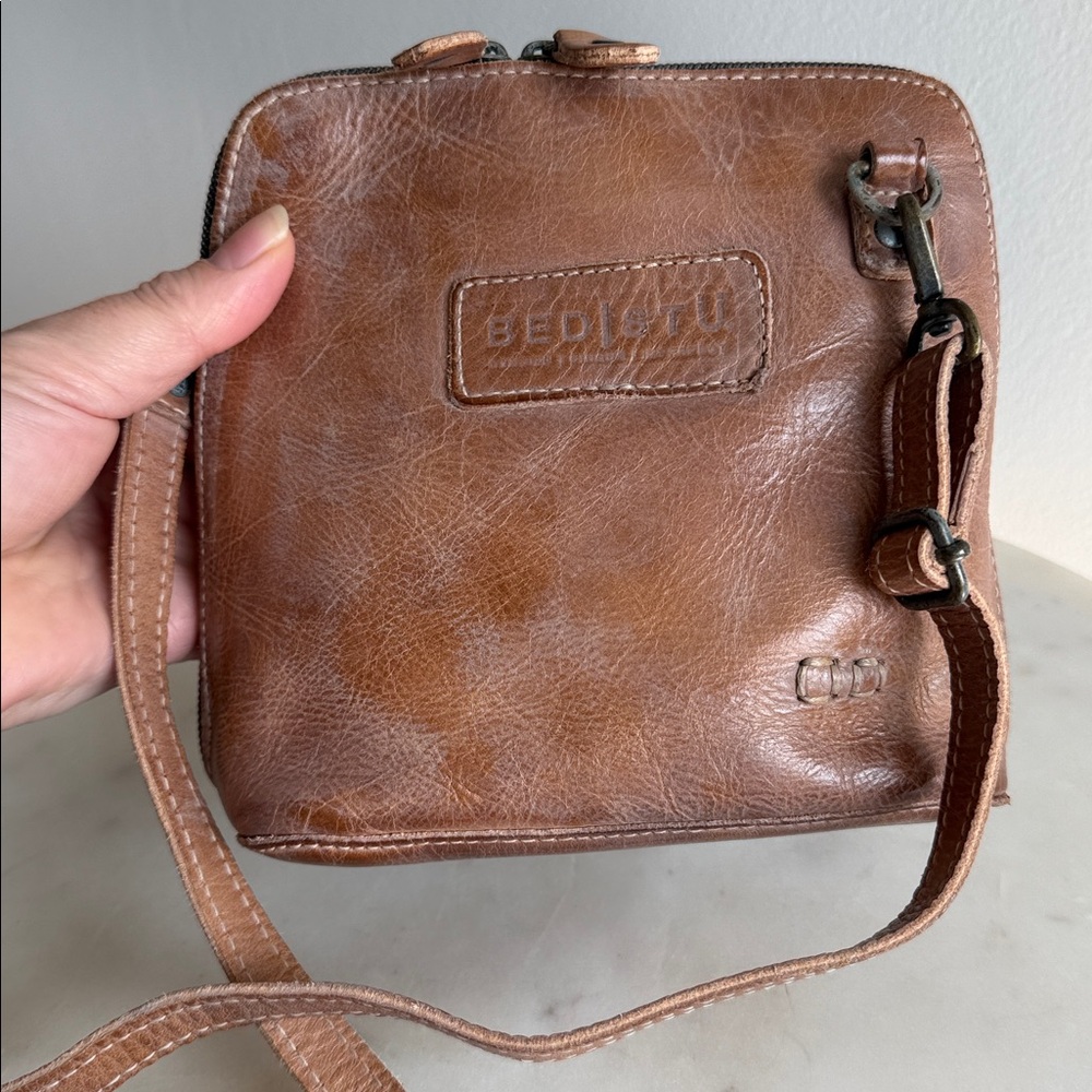 Bed Stu Ventura Leather Crossbody
Purse - Picture 6 of 9